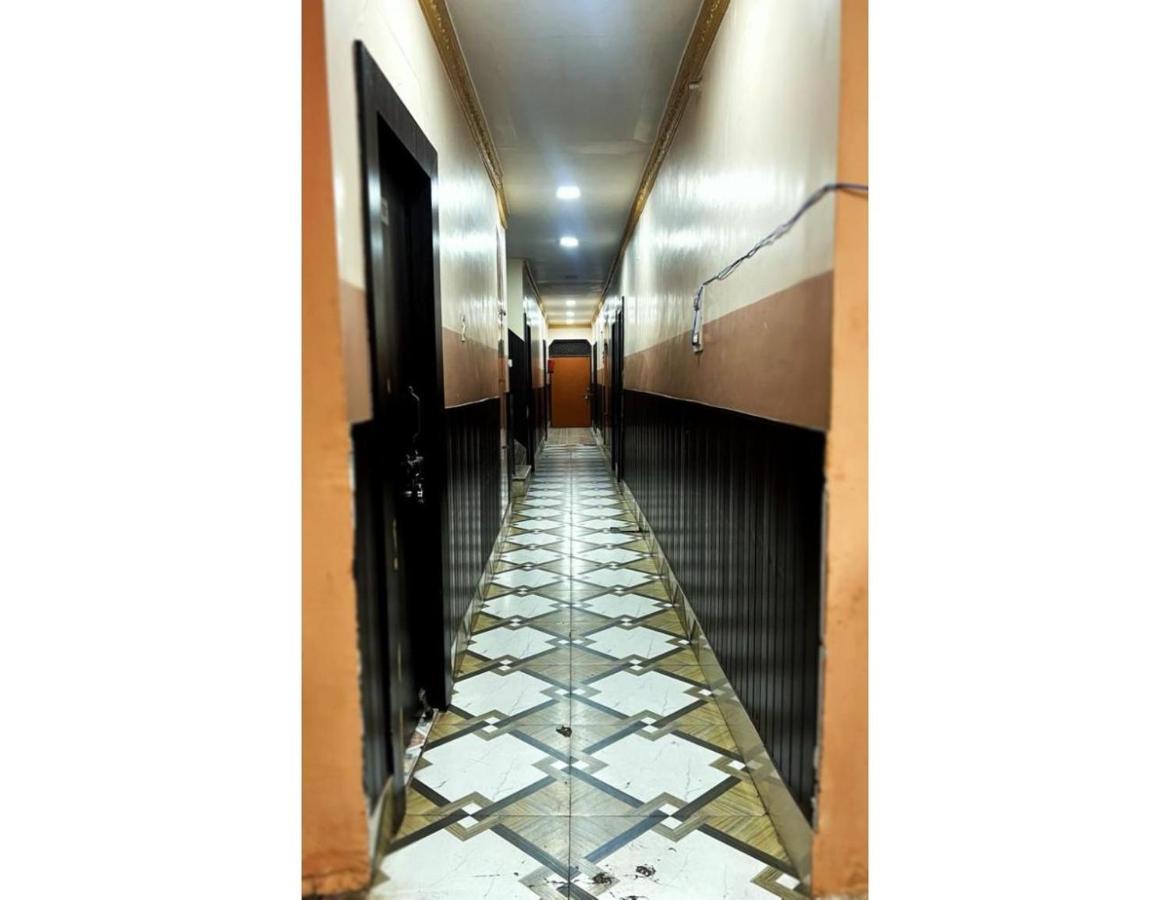 Hotel Preeti,Lalitpur Buitenkant foto