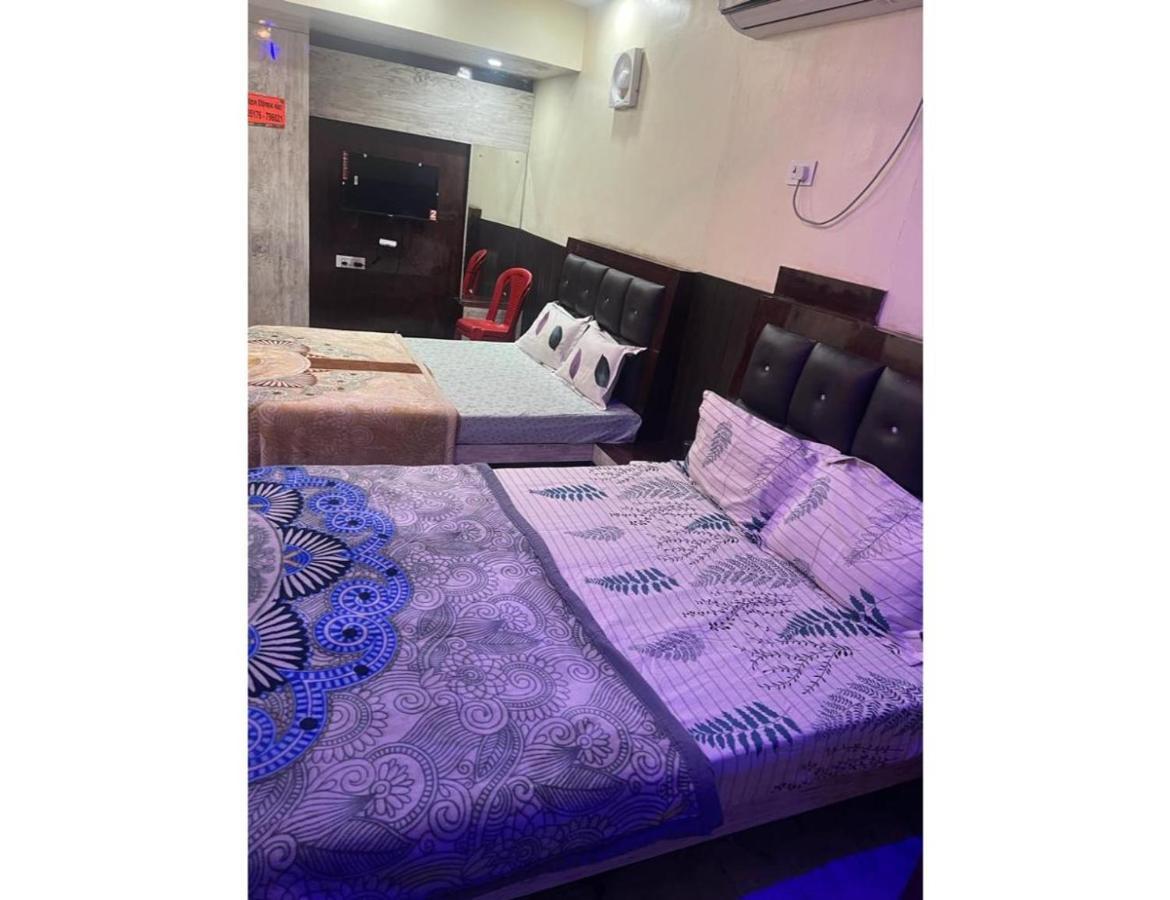 Hotel Preeti,Lalitpur Buitenkant foto